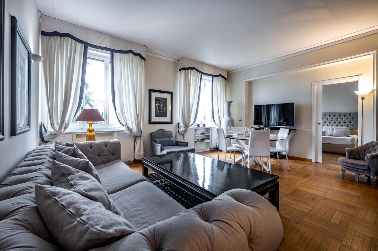 Yid D'Azeglio Luxury Apartment With Parking Floransa Dış mekan fotoğraf
