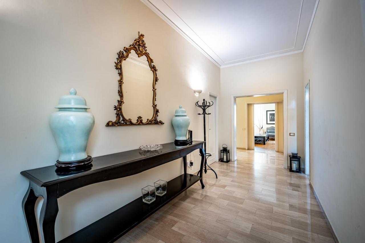 Yid D'Azeglio Luxury Apartment With Parking Floransa Dış mekan fotoğraf